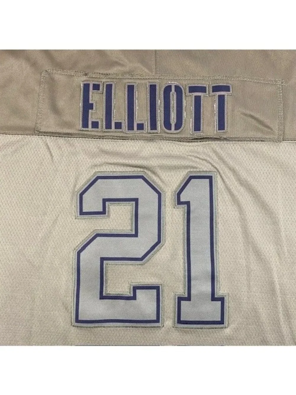 Nike ezekiel elliott